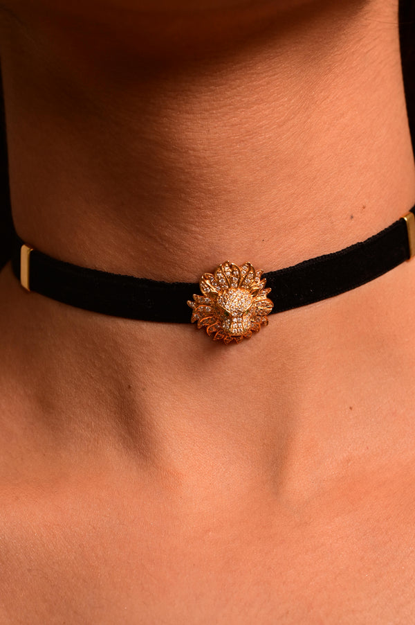 LION BLACK VELVET CHOKER