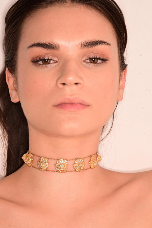 SPARKLING GOLD LION CHOKER